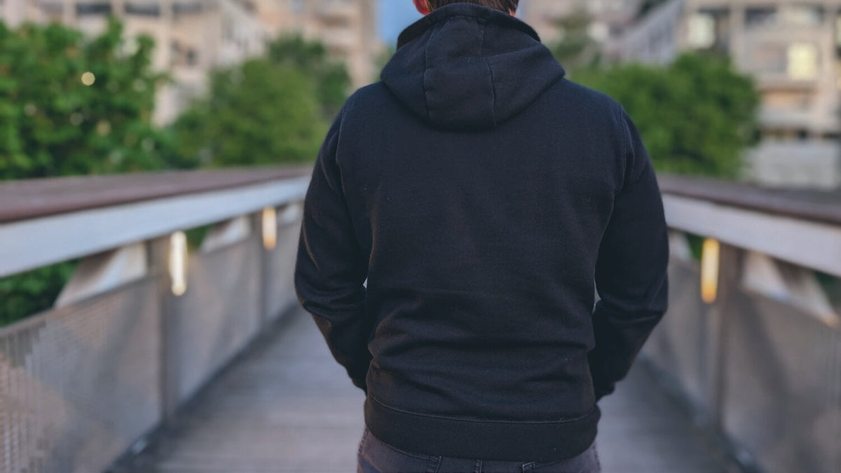 Comment choisir un sweat-shirt zippé ?   7 critères à vérifier avant d’acheter